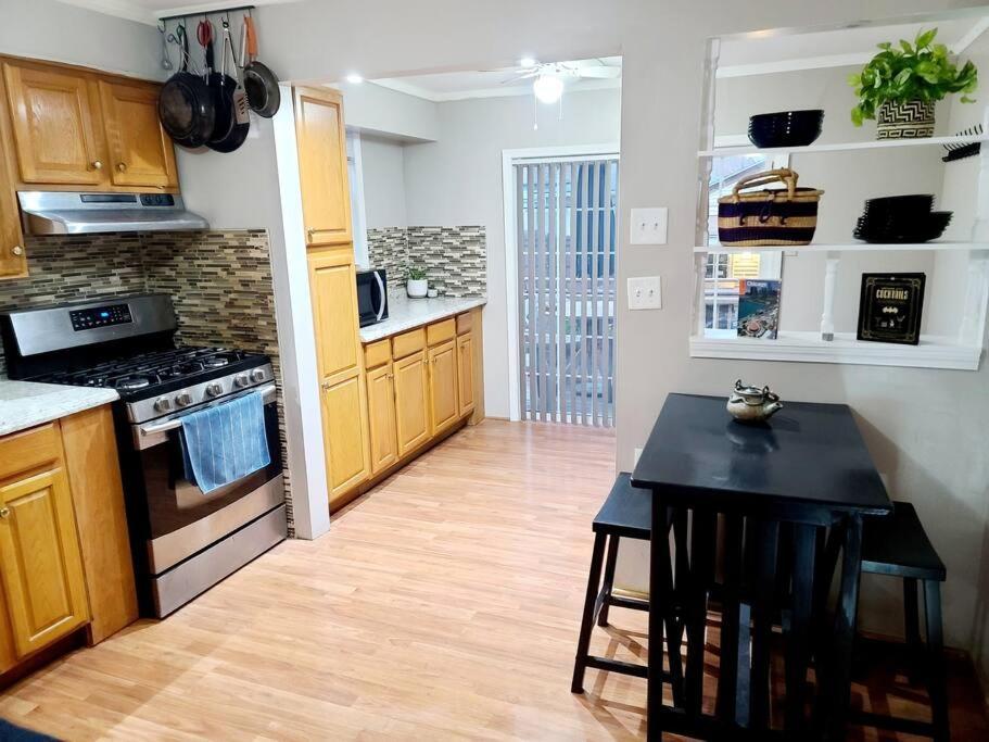 Hermosa House Eco-Home - Peaceful Quiet 3Br, Free Parking, Solar Powered, By Logan Square Chicago Exterior foto